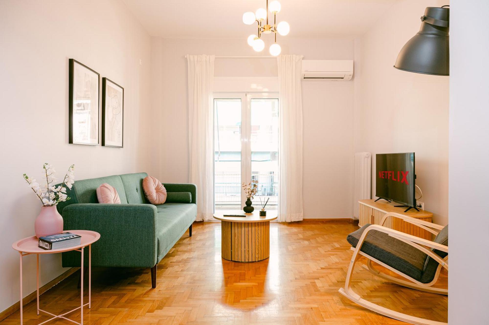 Quiet Home In Katehaki Metro. Athens Exterior photo