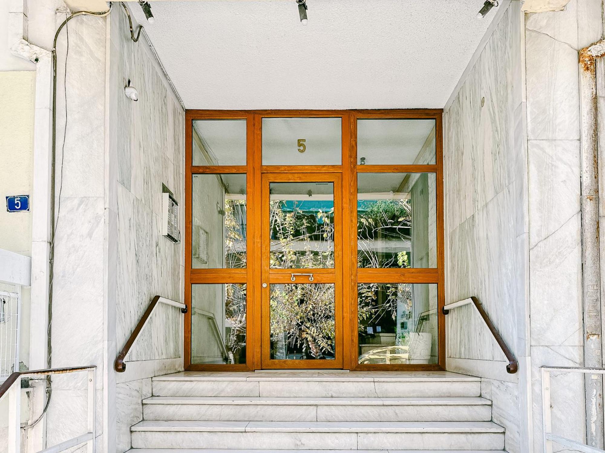 Quiet Home In Katehaki Metro. Athens Exterior photo